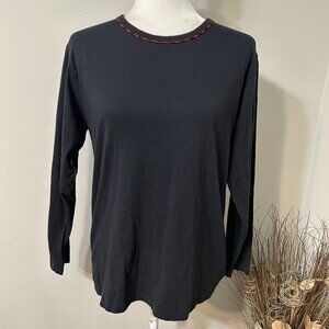Mandal Bay Women Black Long Sleeve T-Shirt Top Crew Neck With Red Accent Sz M